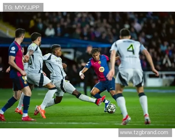 1415赛季皇马与马竞巅峰对决回顾激情四溢的西班牙德比战 1415赛季皇马与马竞巅峰对决回顾激情四溢的西班牙德比战