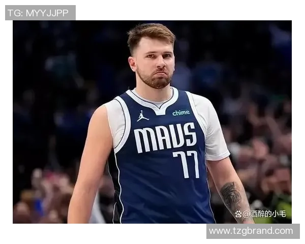 东契奇狂砍73分刷新现役得分纪录独行侠力克太阳终结其11连胜