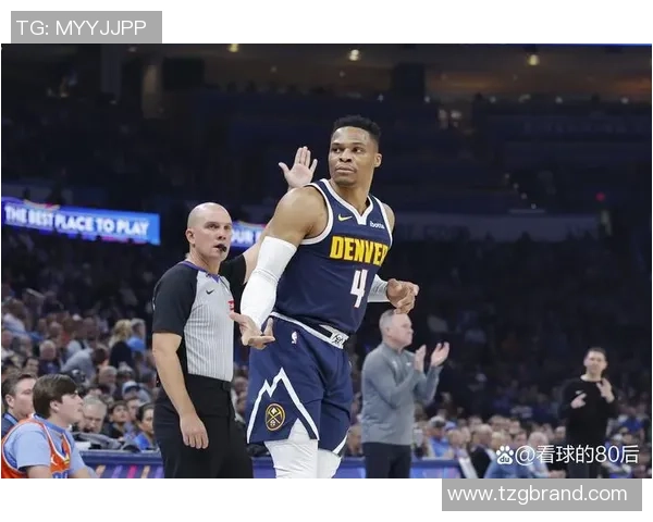 布鲁克洛佩斯：从NBA巨星到篮球战术的创新者与领袖之路