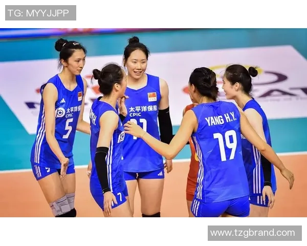 日本女排与越南女排激战正酣争夺亚洲排球赛重要胜利